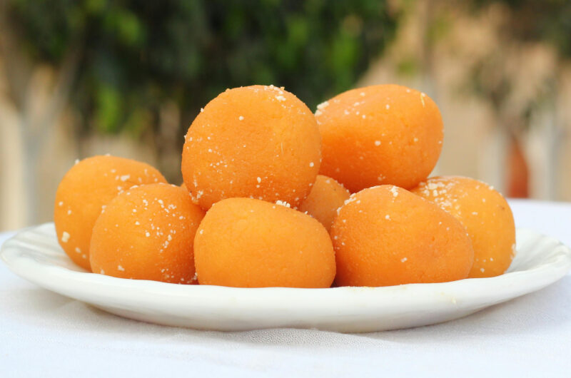 Besan Ladoo