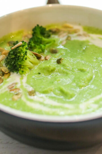 broccoli_almond_soup