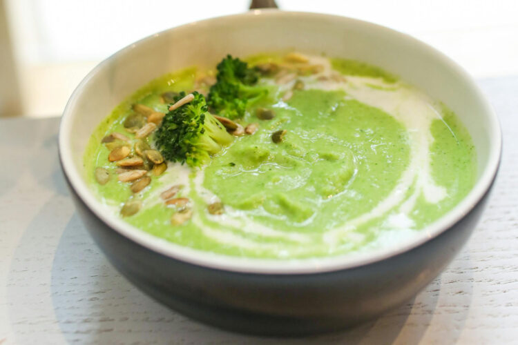 broccoli_almond_soup