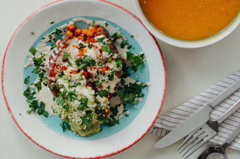 Vegan Chickpea Quinoa Bowl