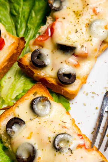 mini_vegetable_pizza_toast