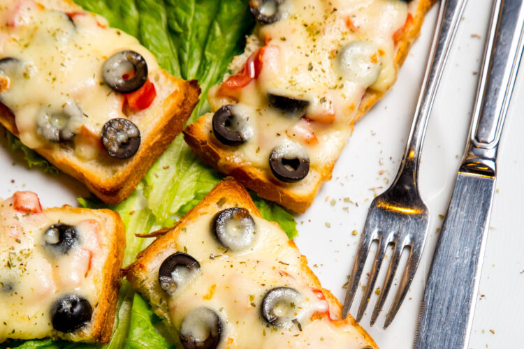 mini_vegetable_pizza_toast