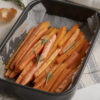 maple_glazed_roasted_carrots