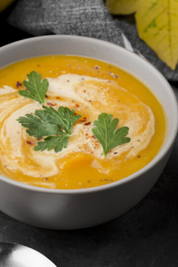 silky_pumpkin_coconut_soup